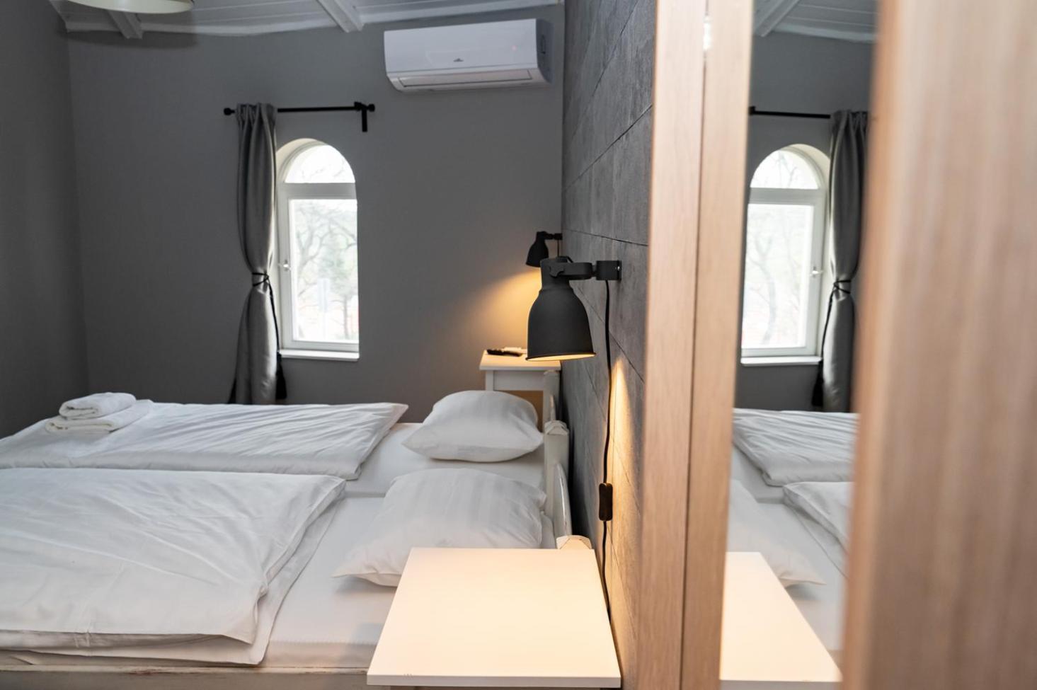 Hotel Kostel Panzio à Kesztolc Extérieur photo
