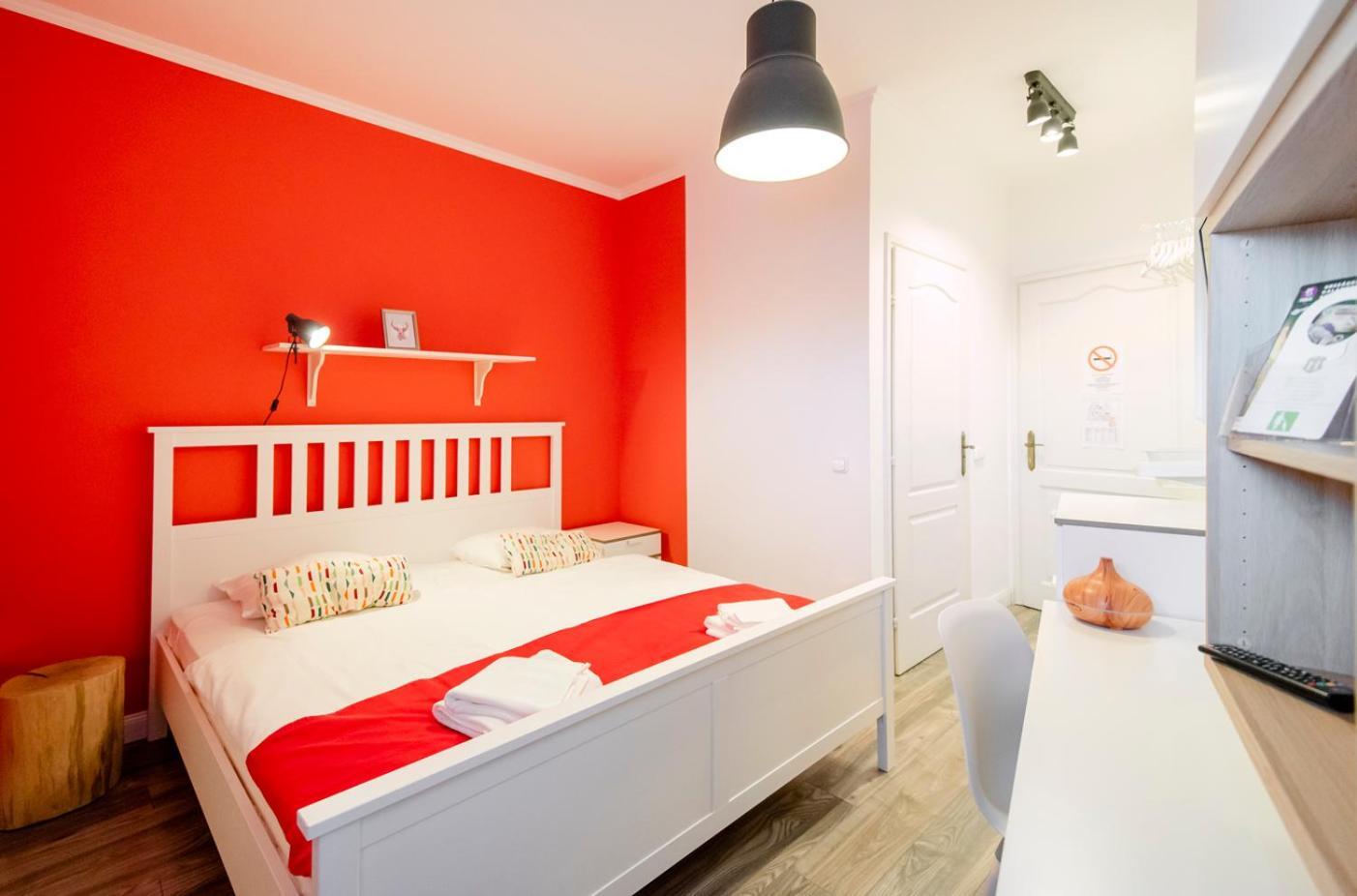Hotel Kostel Panzio à Kesztolc Extérieur photo
